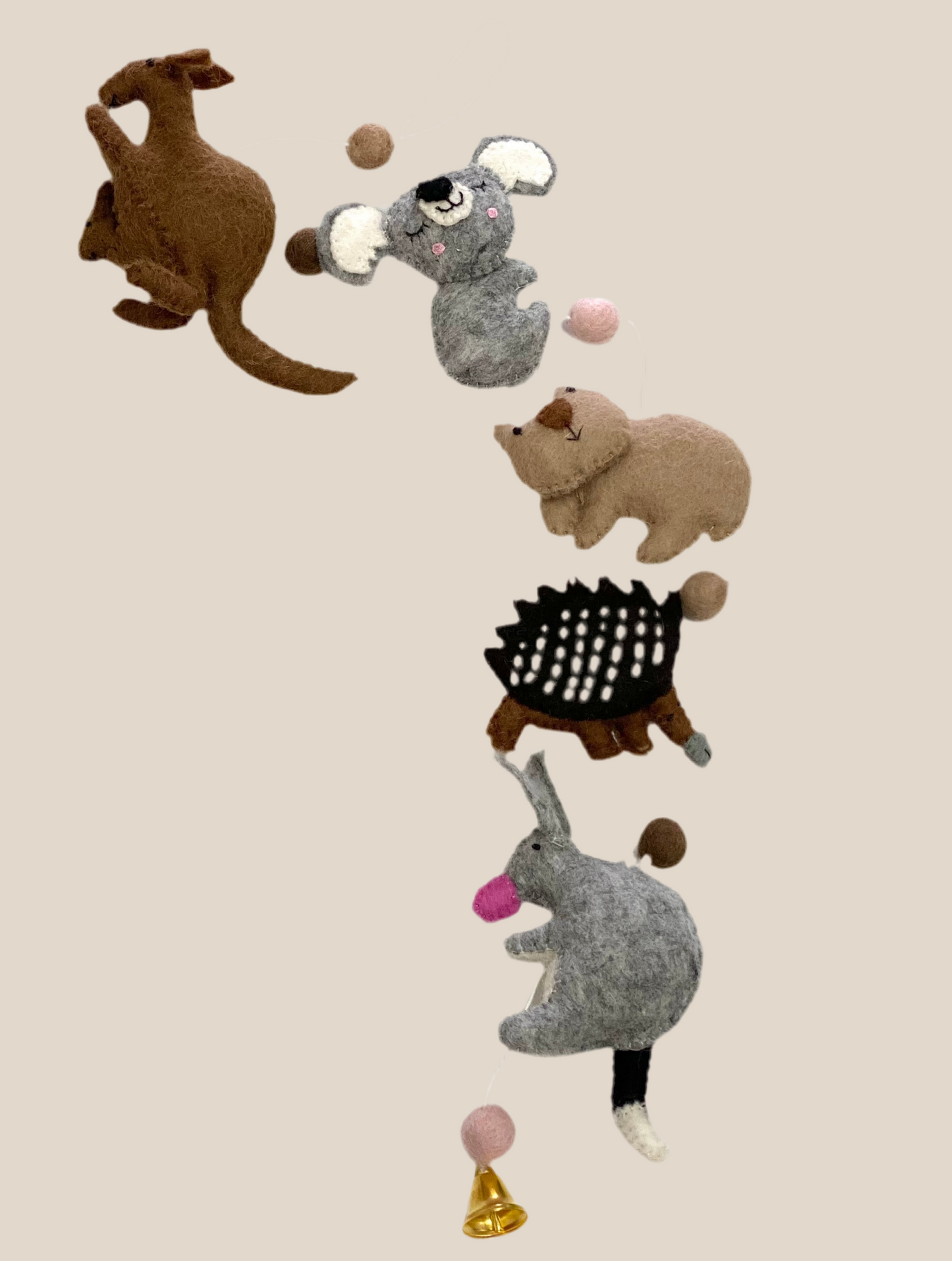 ethik felt || vertical mobiles