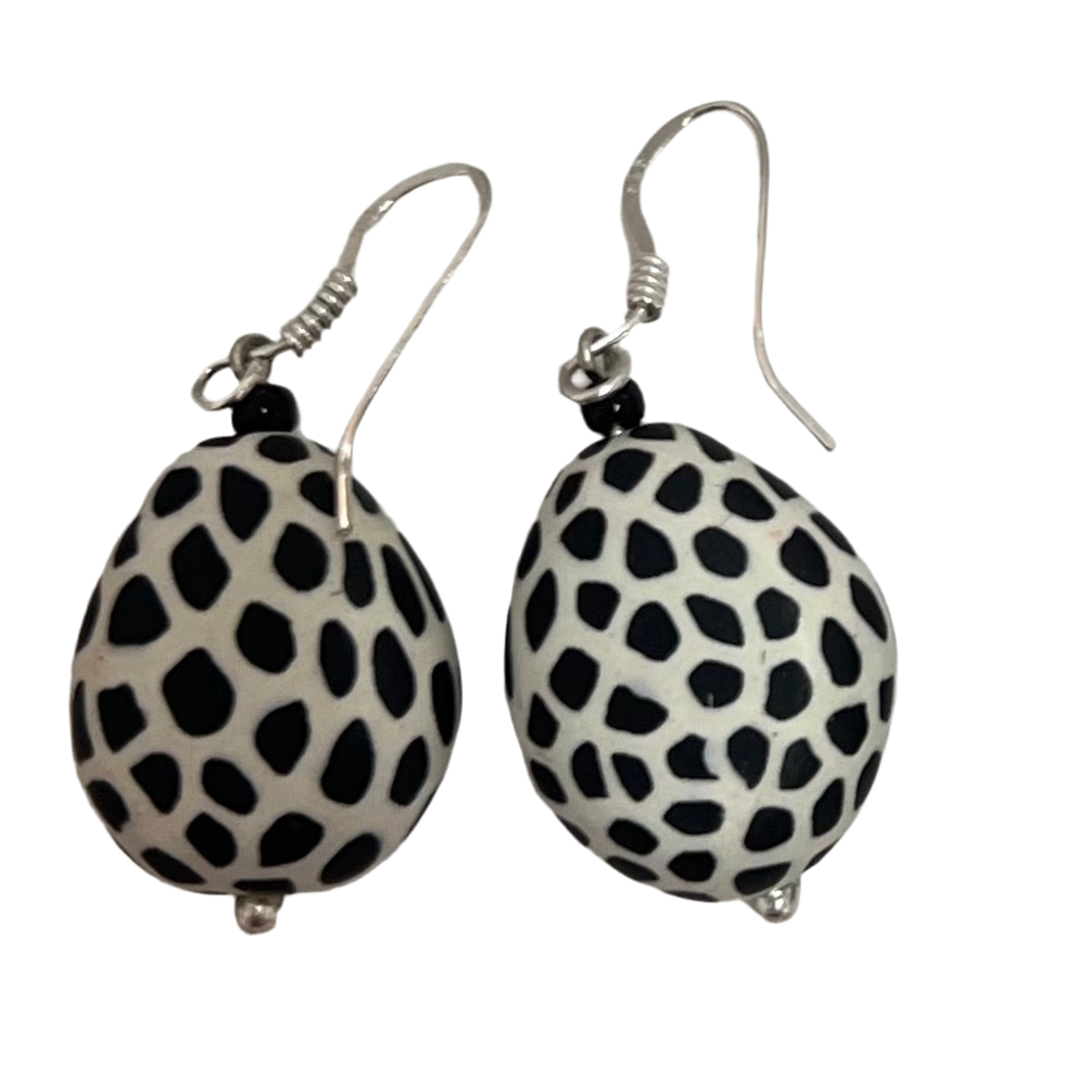 Samunnat jewellery || large flat bead earrings