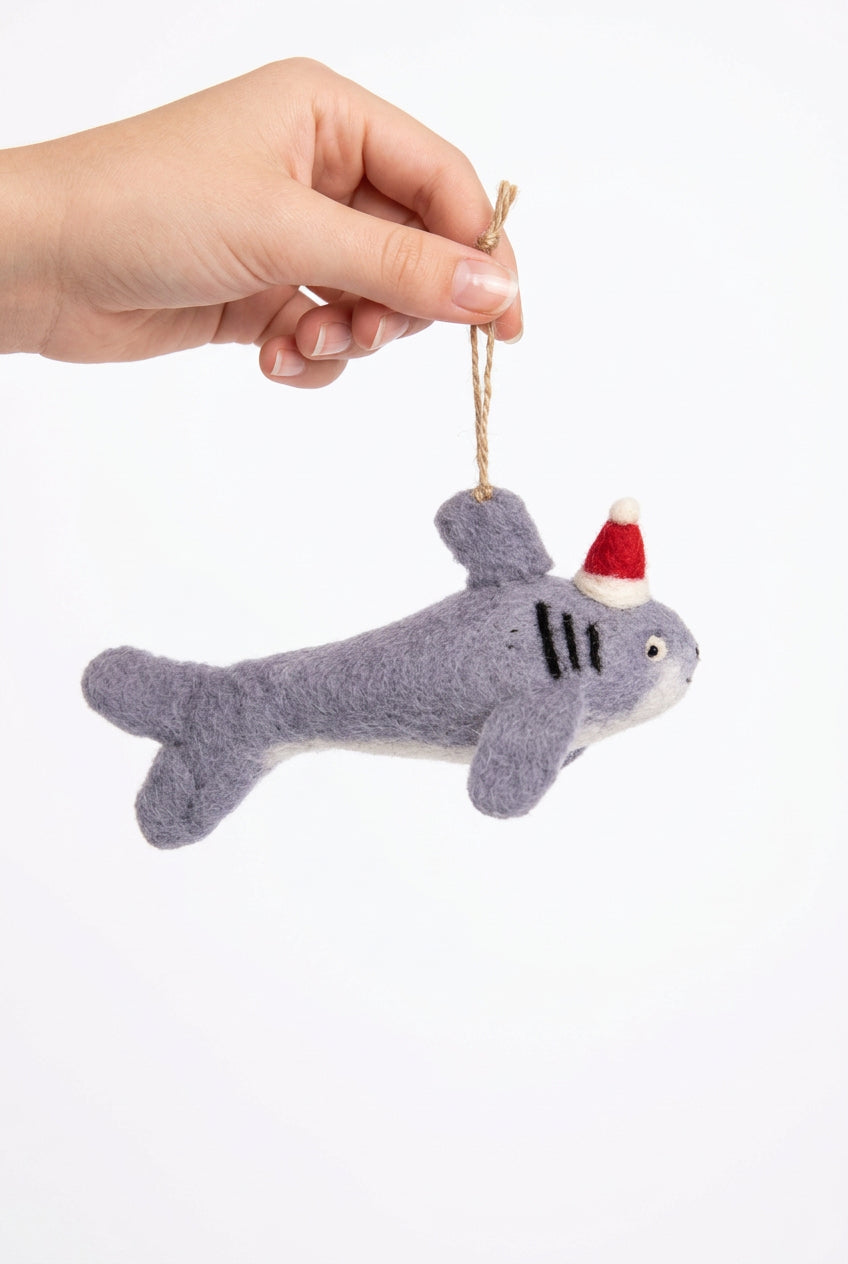 ethik felt || xmas shark decoration
