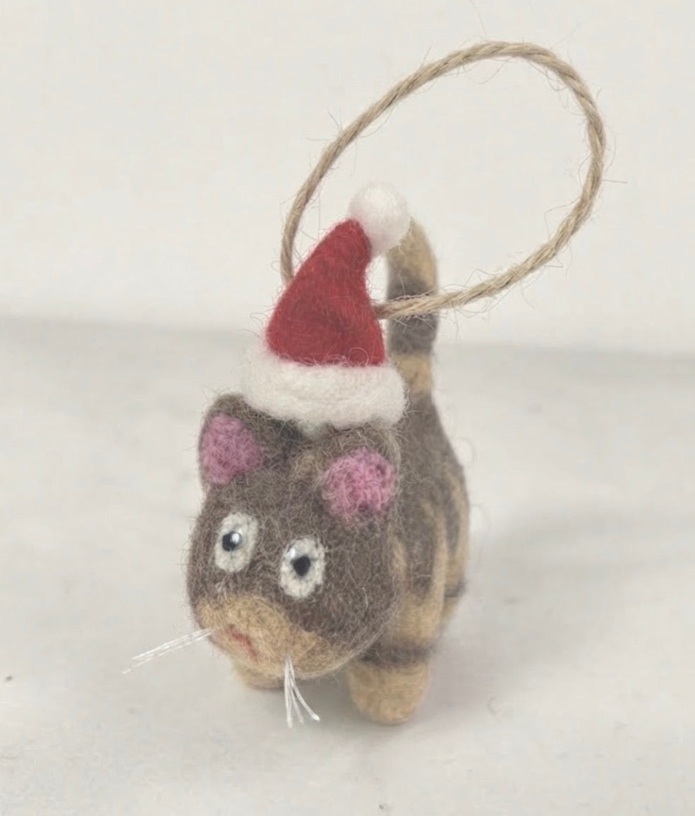 ethik felt || tiny cute cats