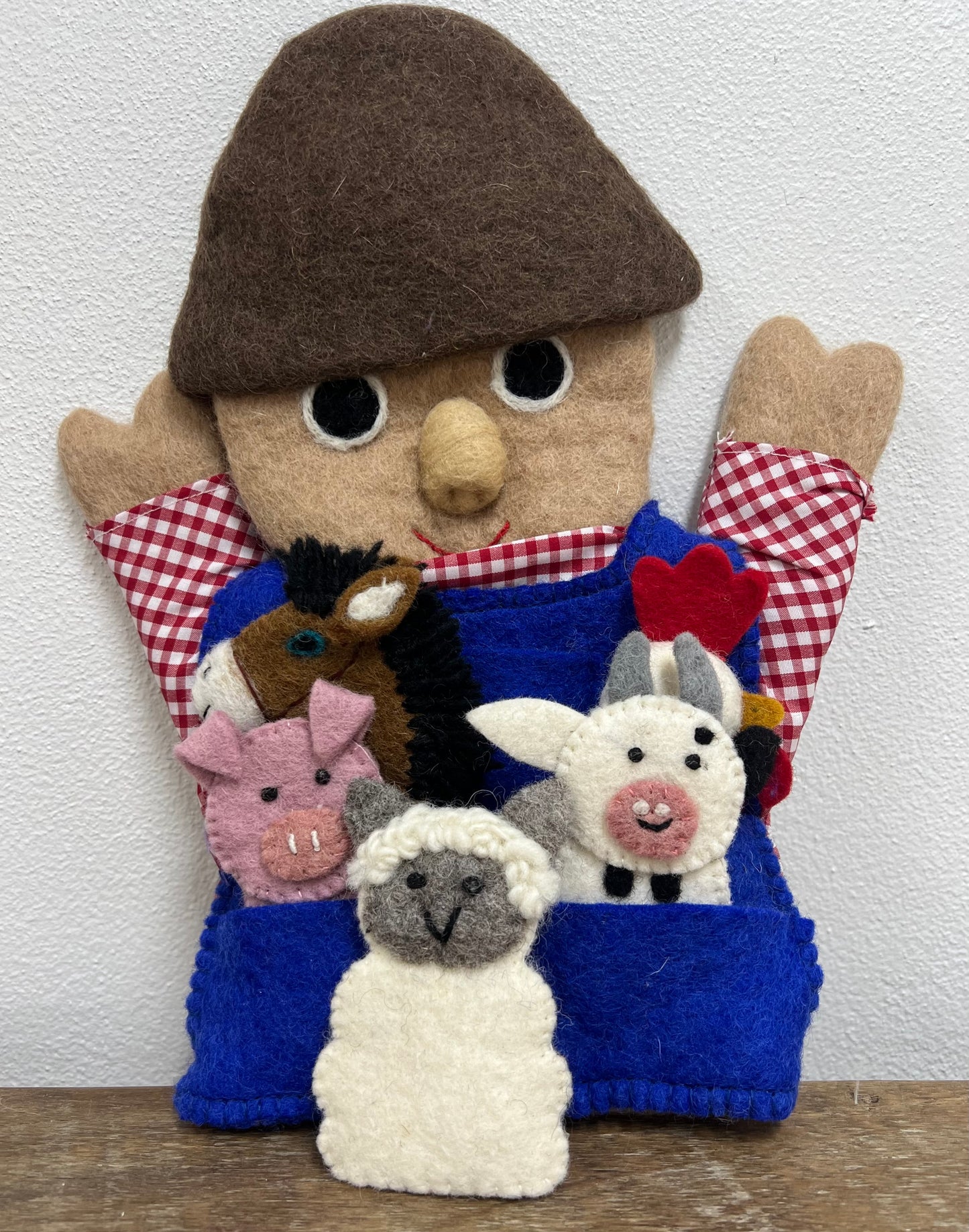 ethik felt || old MacDonald hand puppet