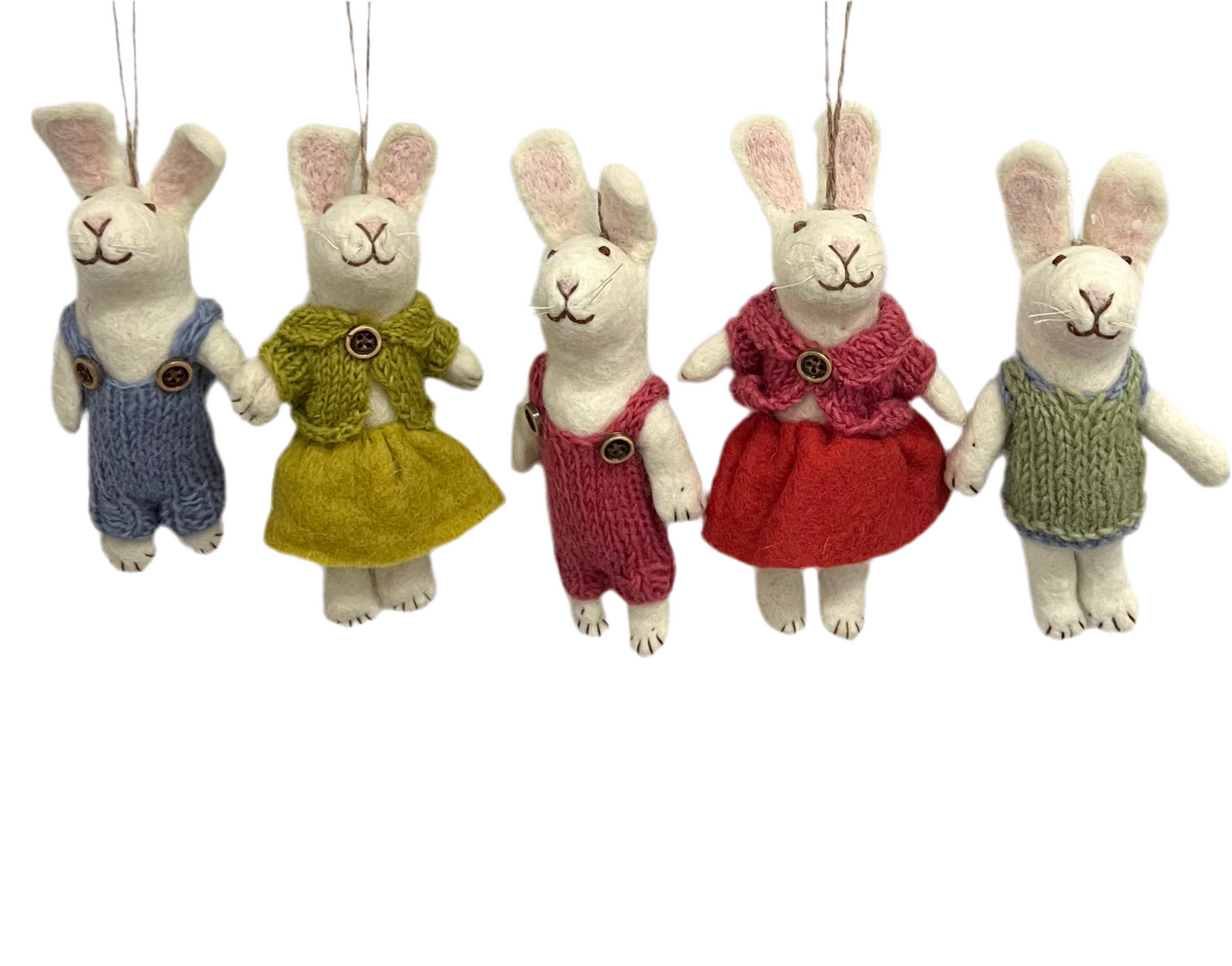 ethik felt || rabbit with knitted outfit