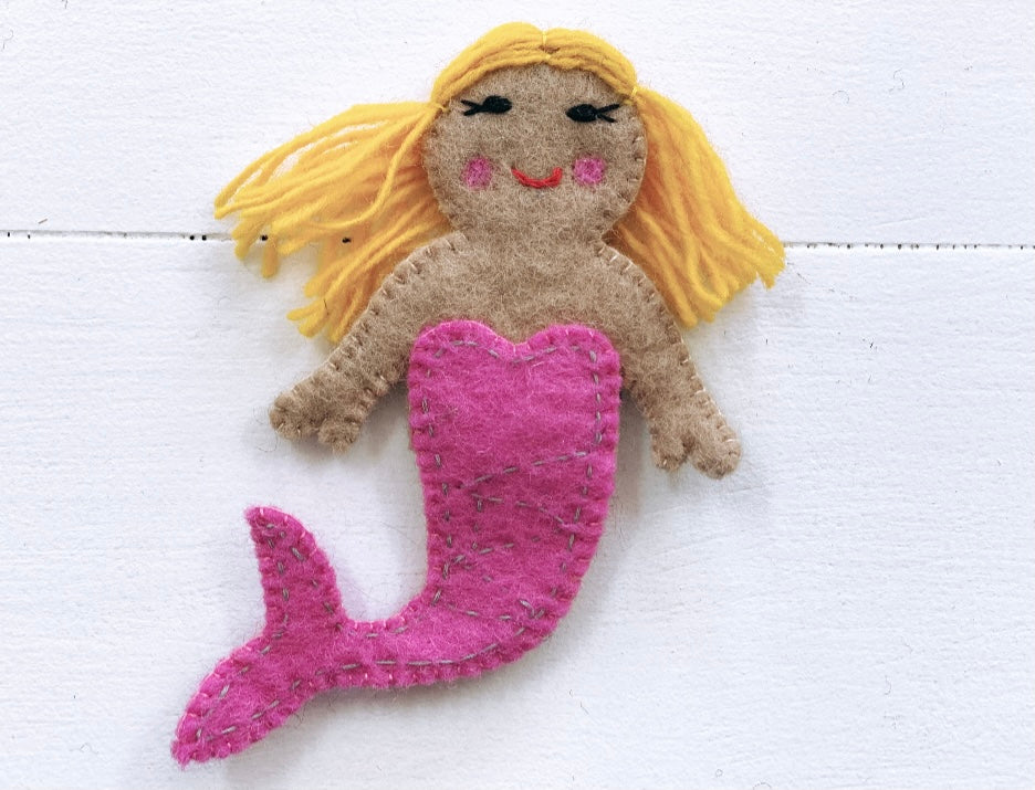 ethik felt || 2 D finger puppets