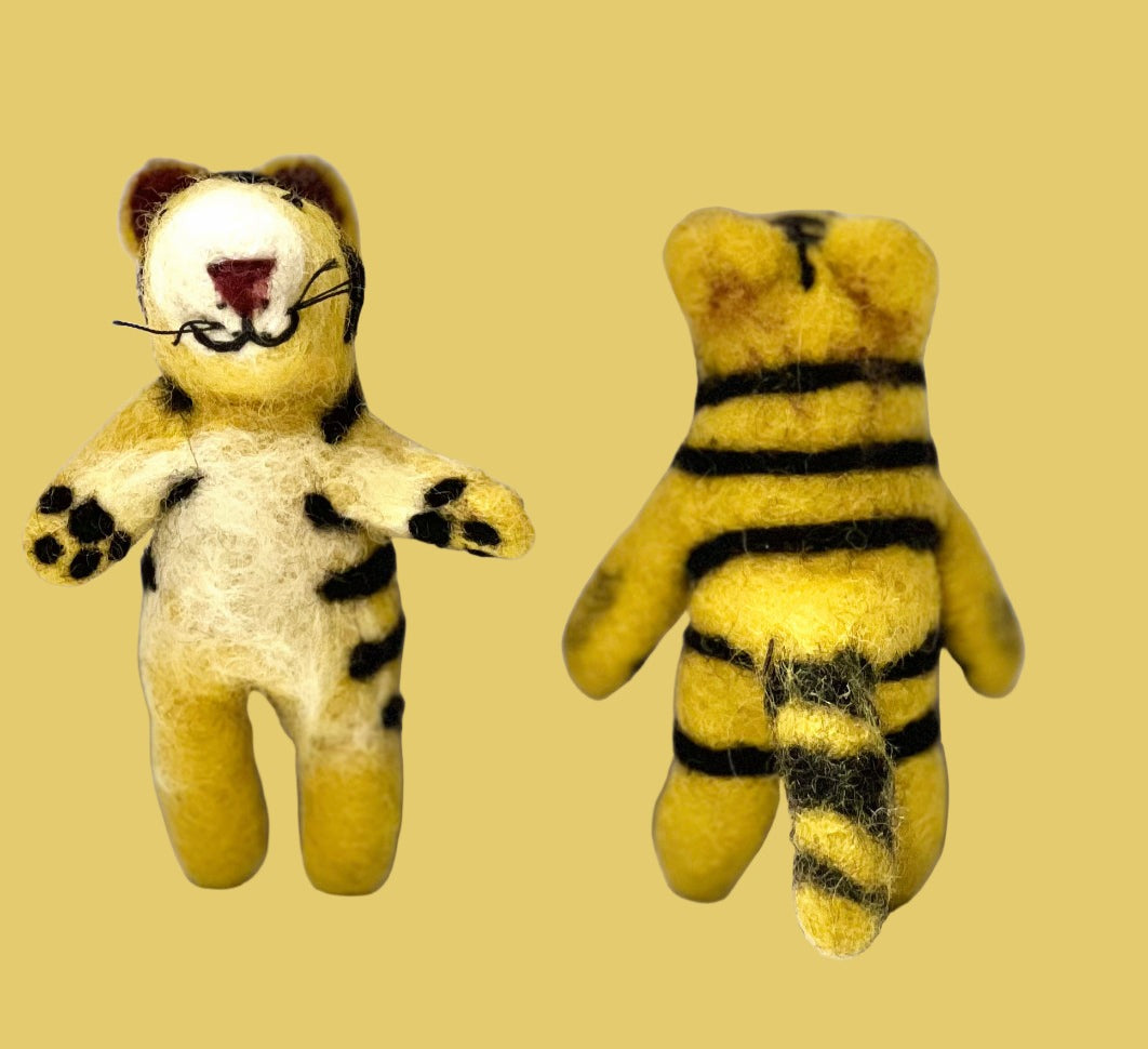 ethik felt || 3 D finger puppets
