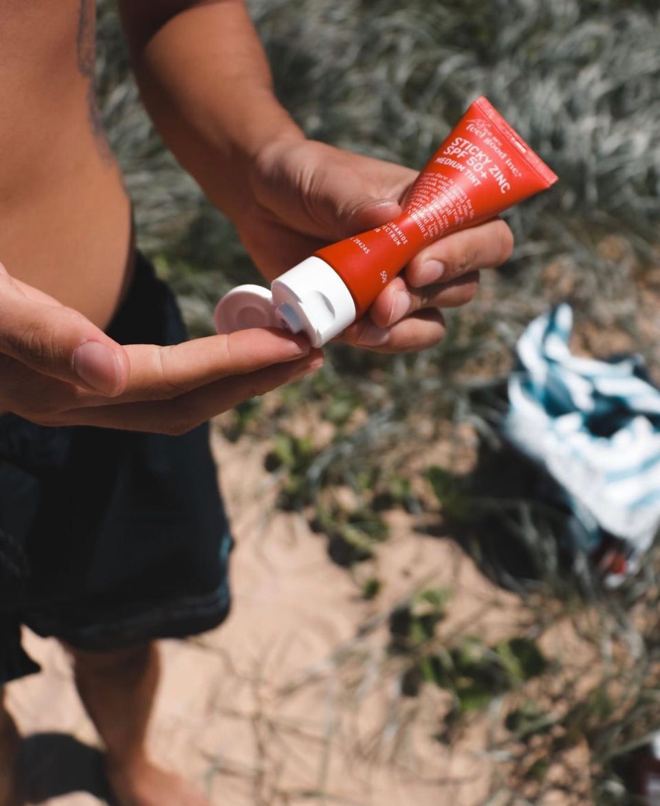 we are feel good inc || sticky zinc with spf 50+”