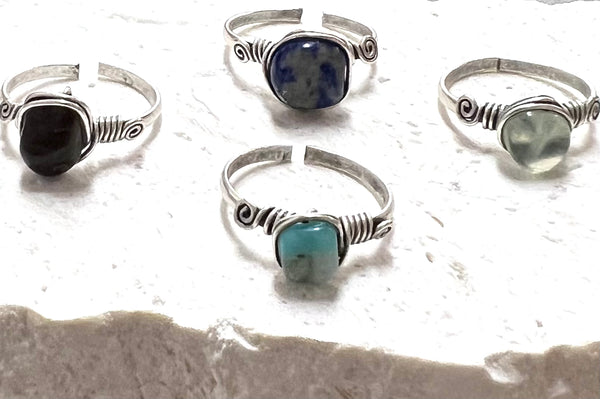 $25 single stone Turkish rings