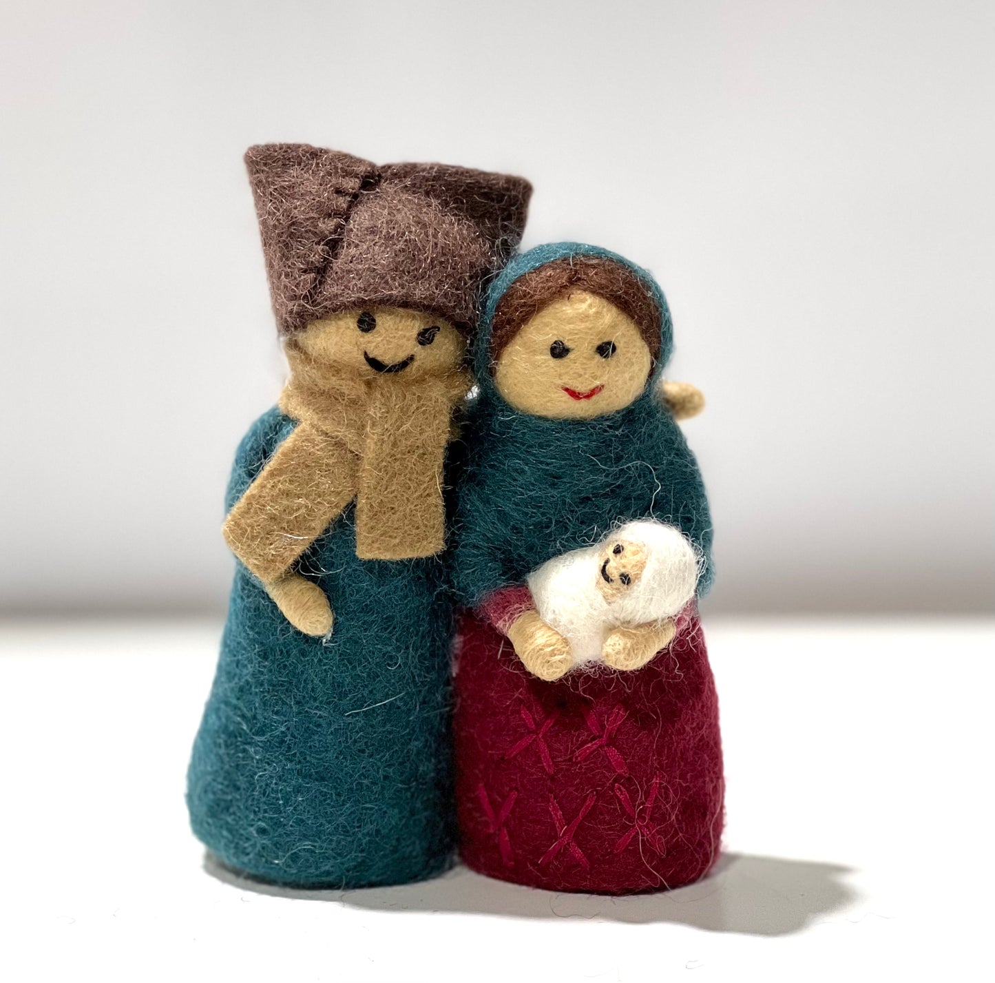 Felt Mary, Joseph and Baby Jesus Xmas decoration