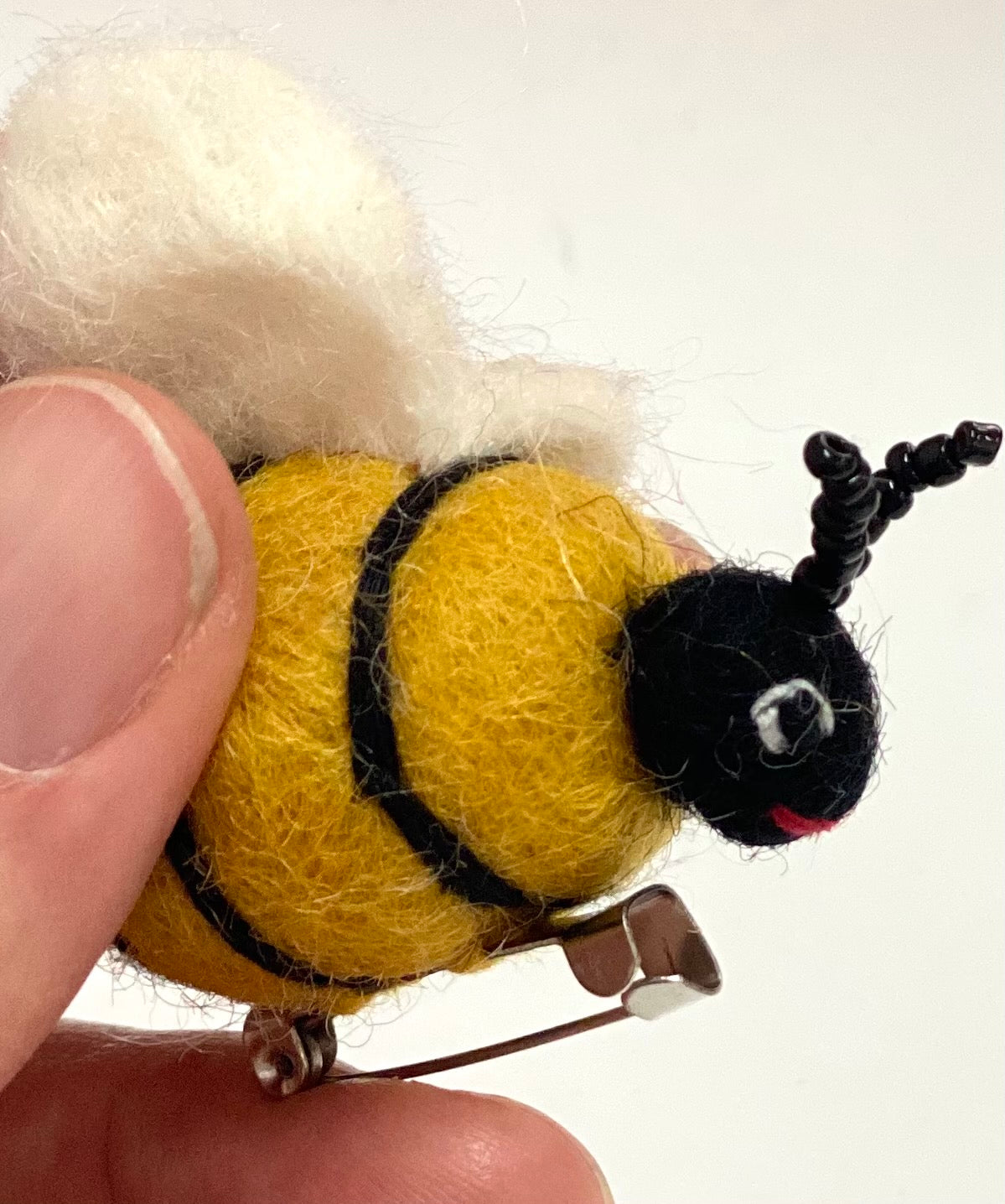 ethik felt || ladybug 🐞and bee 🐝 brooch