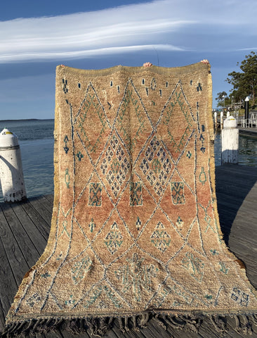 Vintage morrocan rug