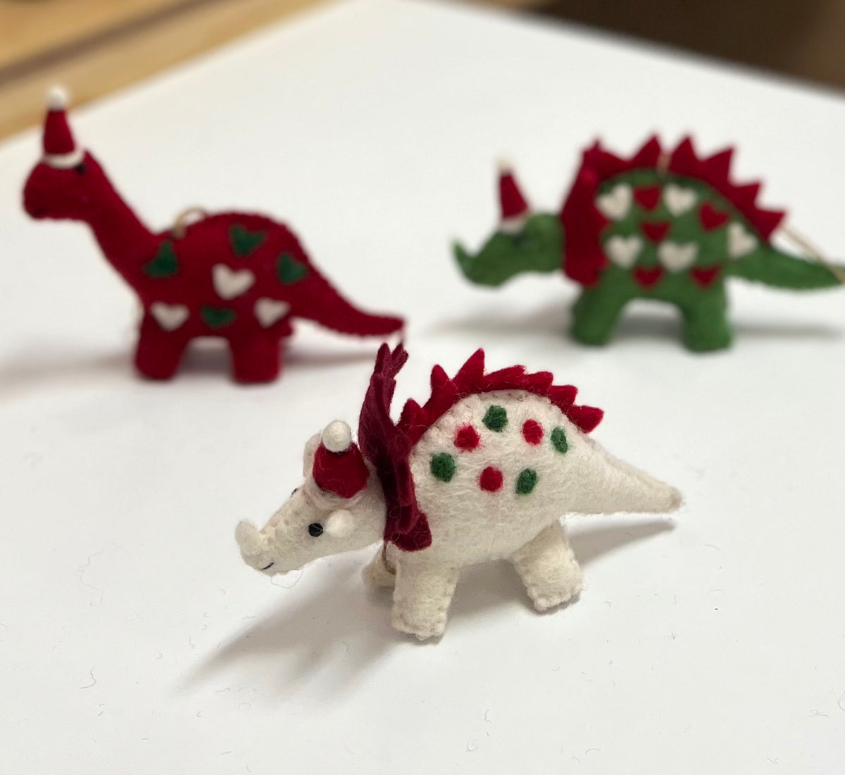ethik felt || dinosaur xmas decoration