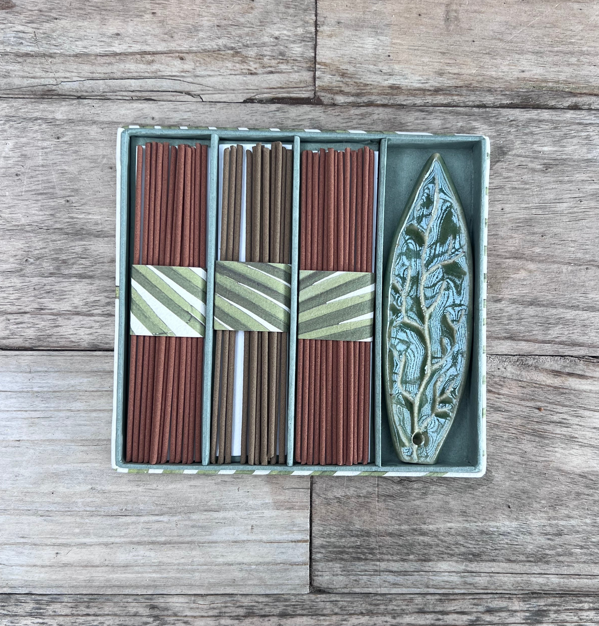 Saraswati paper incense box || leaf