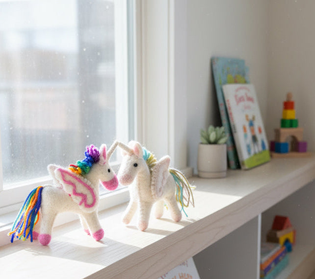 ethik felt || tiny unicorn toy