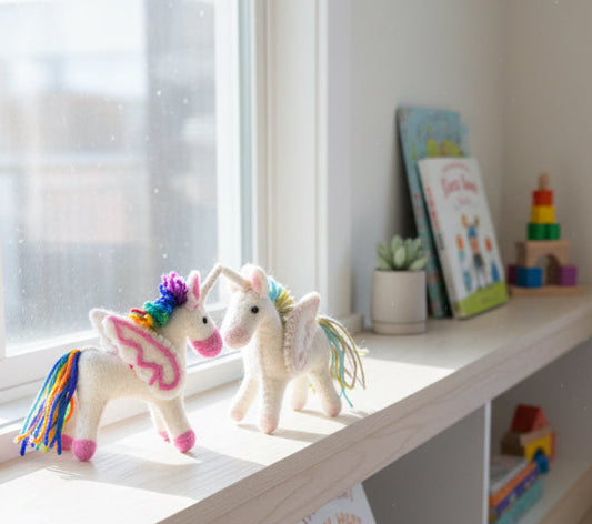 ethik felt || tiny unicorn toy