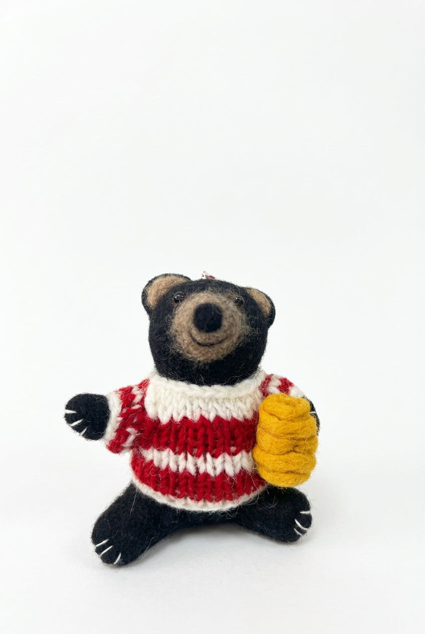 ethik felt || xmas bear with knitted jumper
