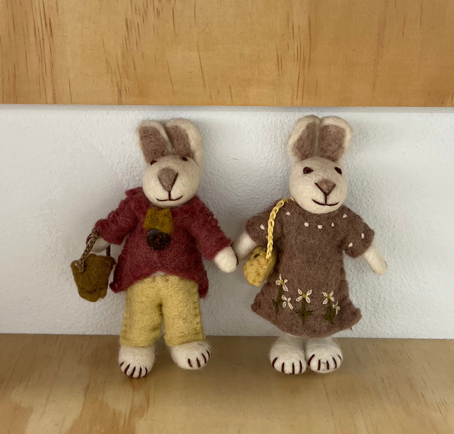 ethik felt || rabbit with felted outfit