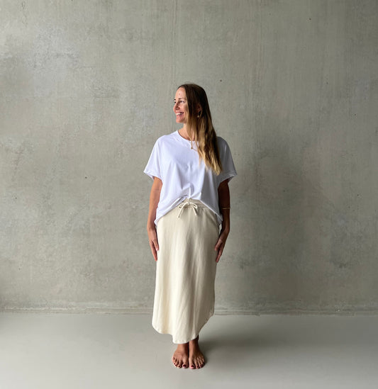 ethik organic cotton || barcelona skirt || corduroy