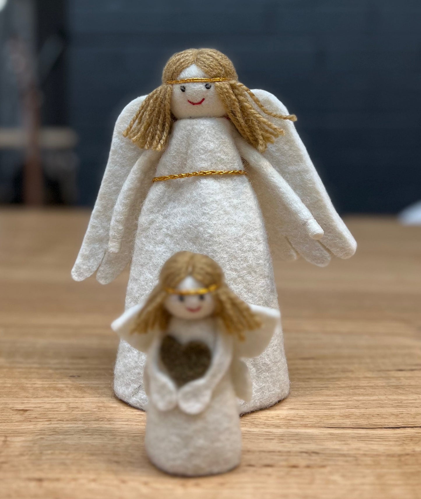 ethik felt || standing xmas angel || tree topper