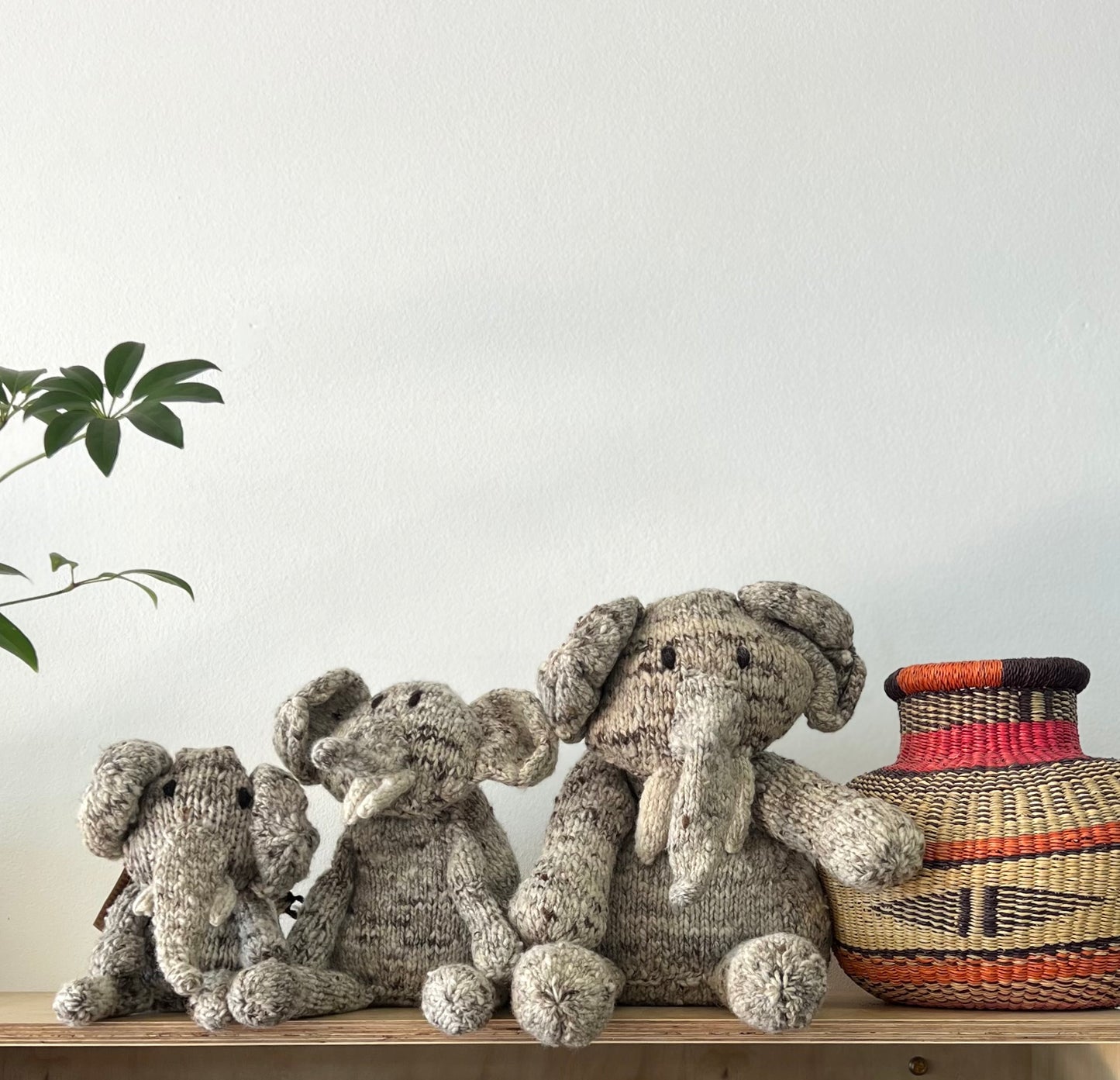 kenana knitters || safari elephant