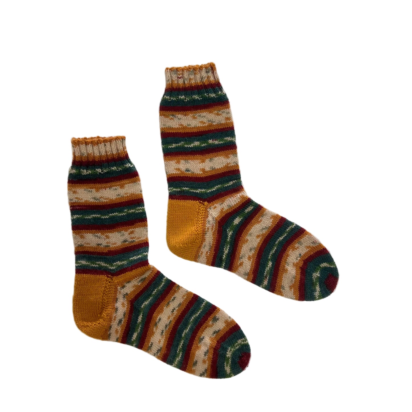 Nahil women’s co-op || hand-knitted socks
