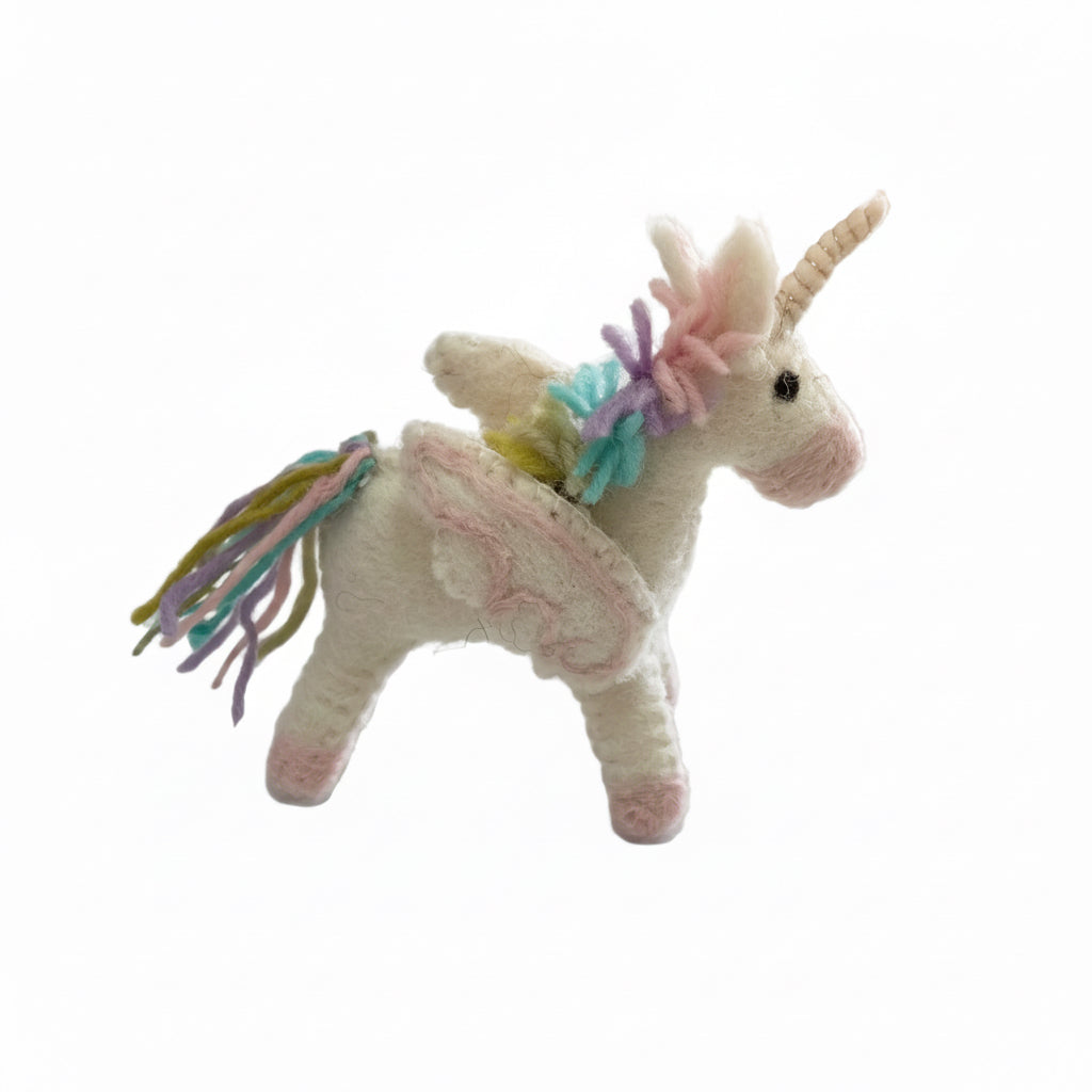 ethik felt || tiny unicorn toy