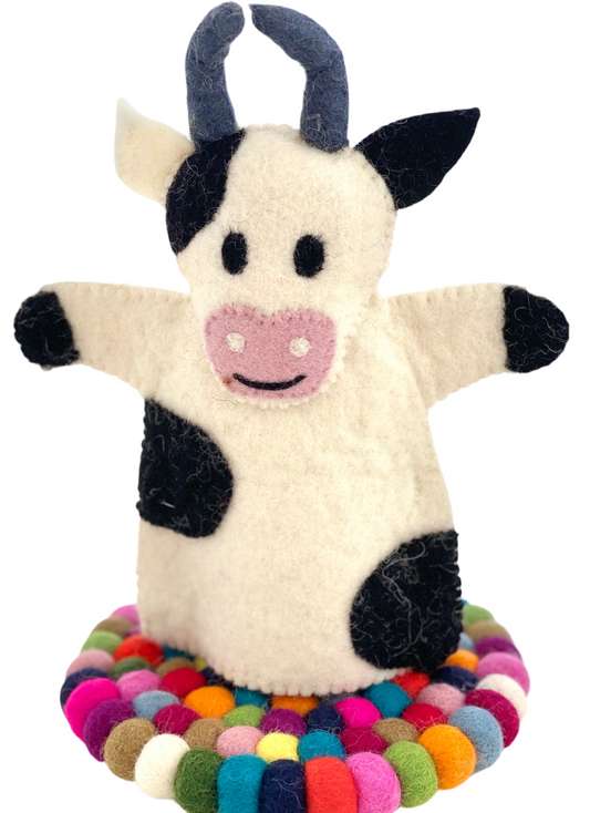 ethik felt || cow hand puppet