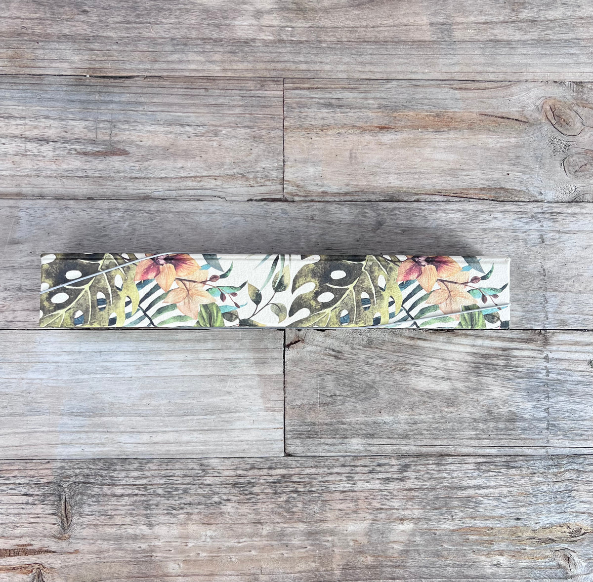Saraswati paper incense box || 30 sticks || ceramic holder