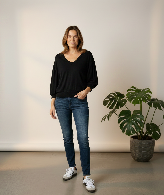 ethik organic cotton || v neck 3/4 sleeve top