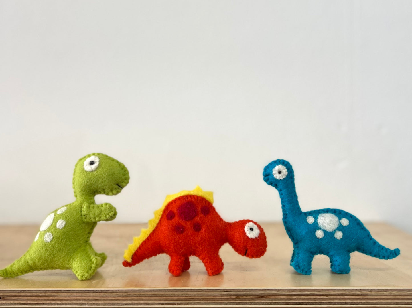 ethik felt || small dinosaur toys