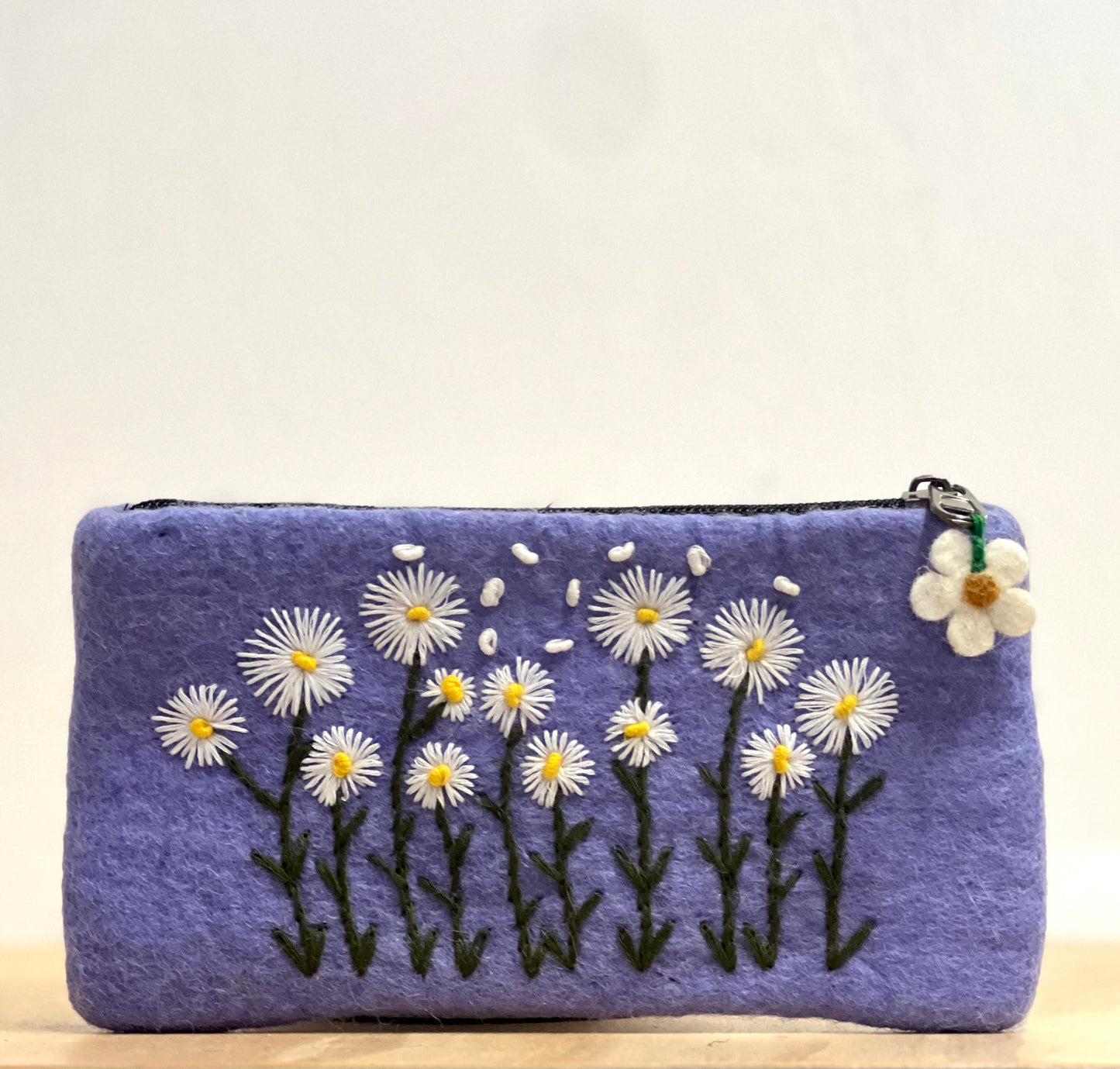 ethik felt || daisy pencil case