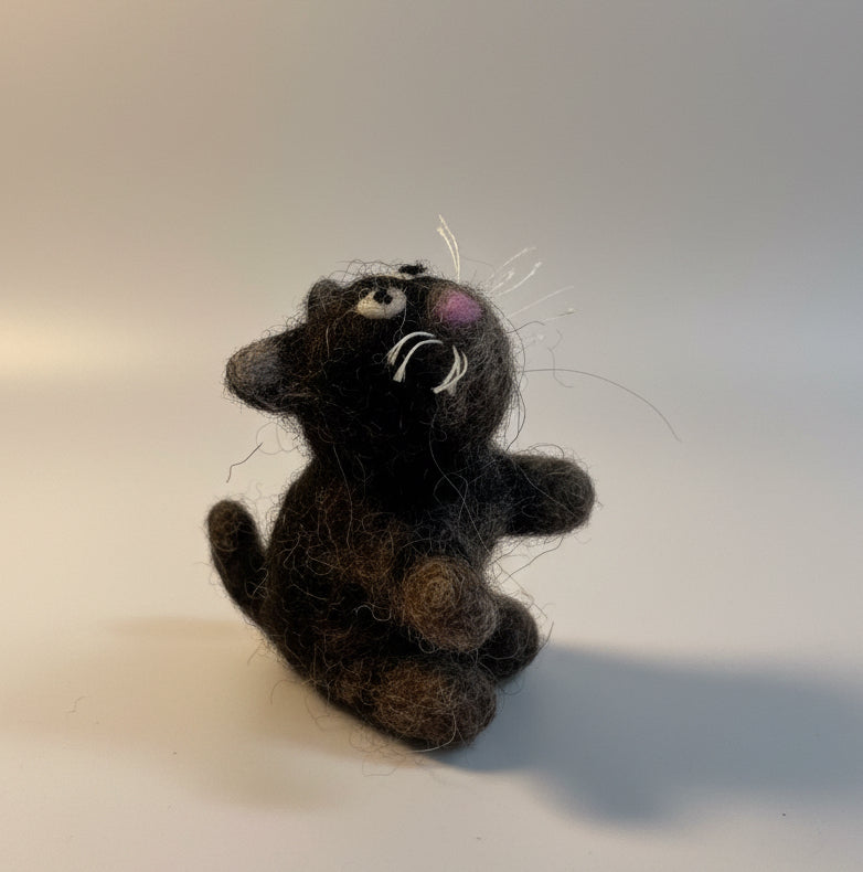 ethik felt || tiny cute cats