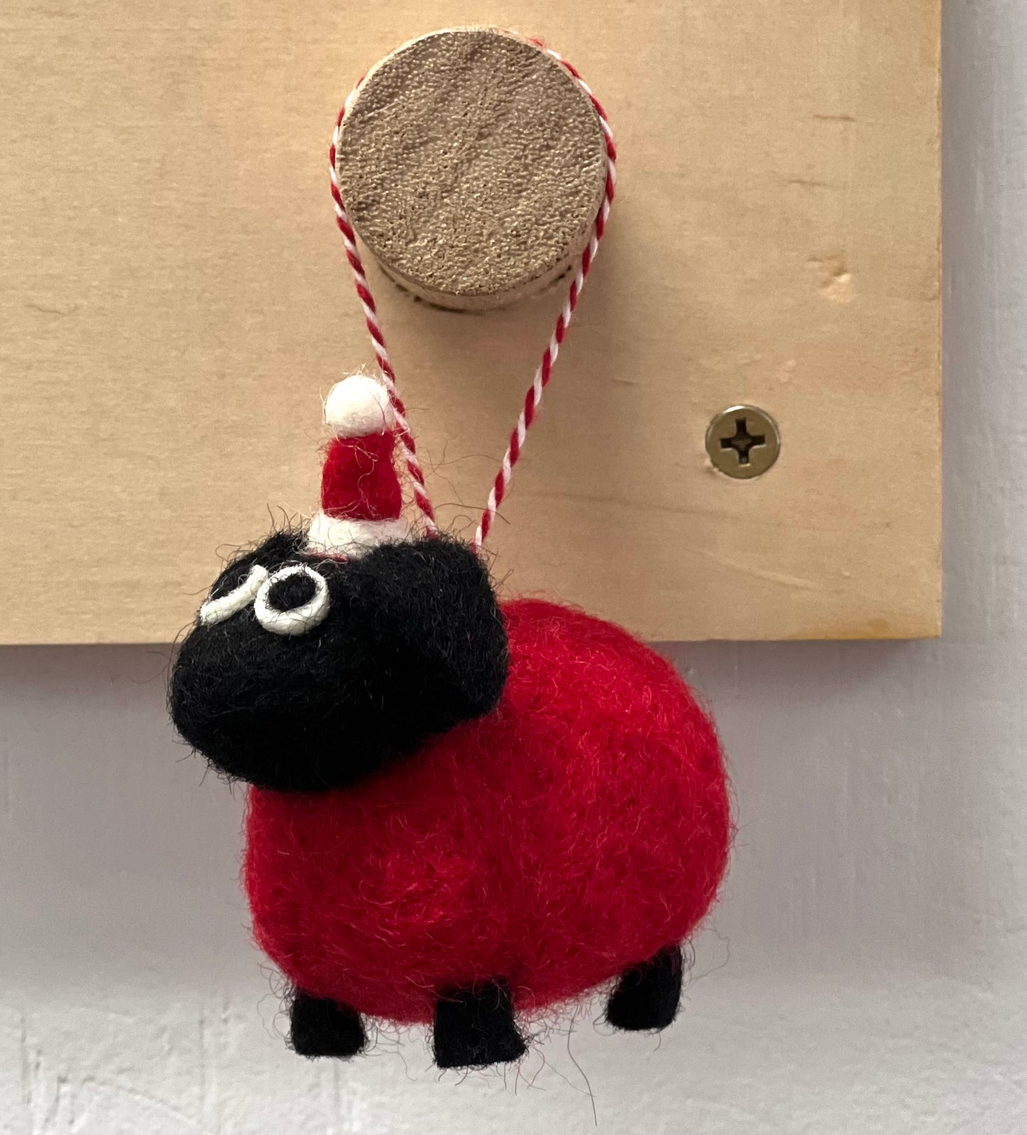 ethik felt || xmas black face sheep decoration