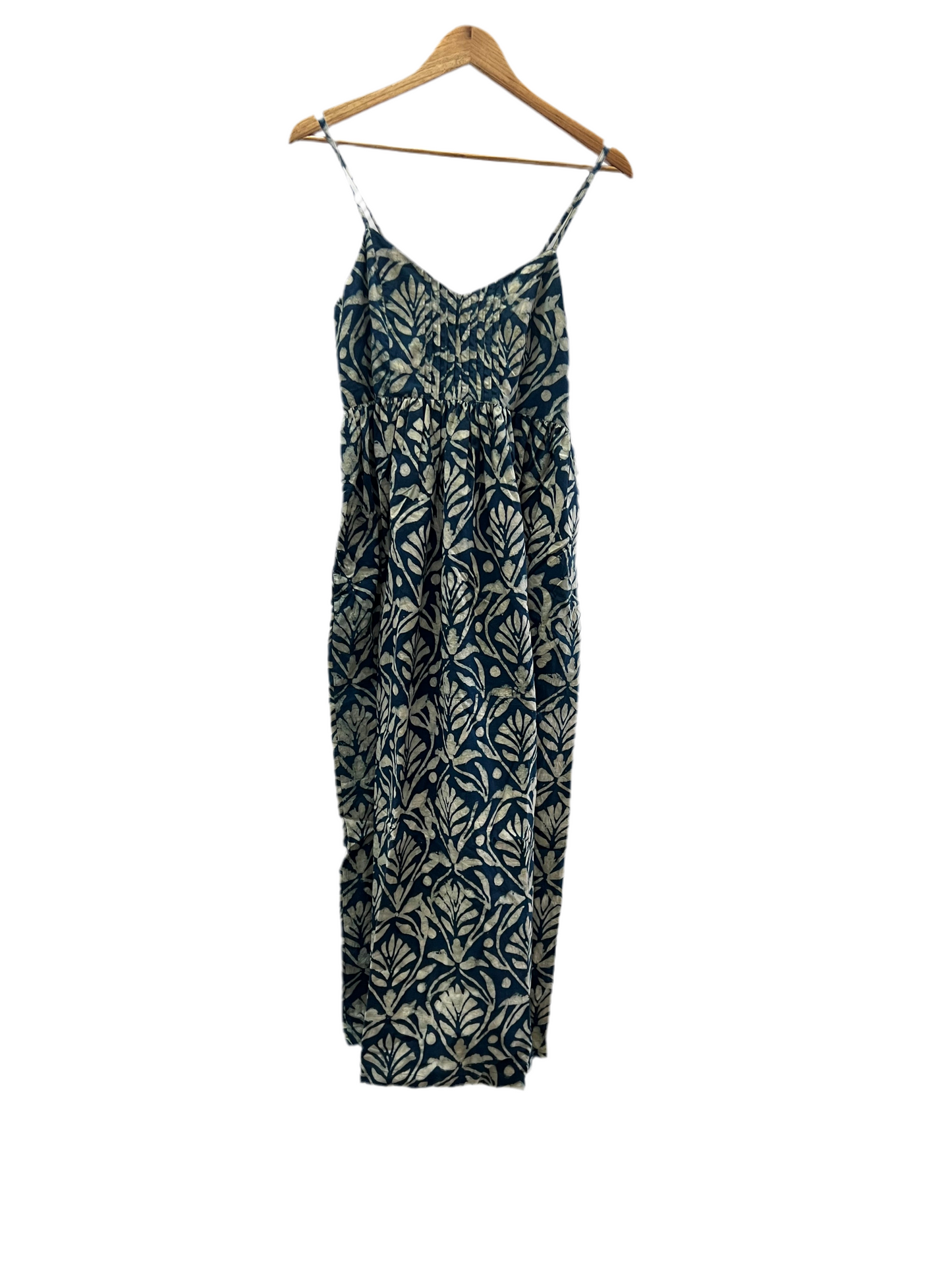 Anokhi || Strappy Summer Dress || natural indigo dye