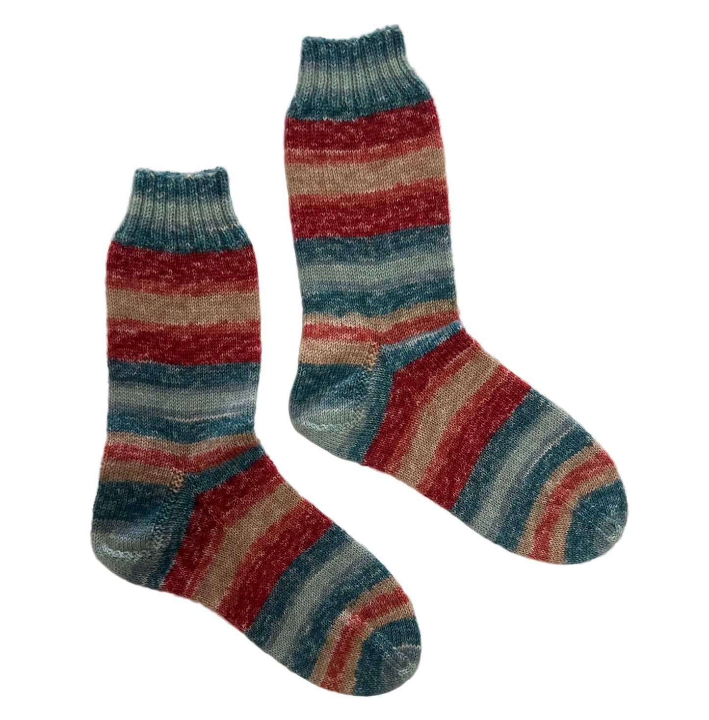 Nahil women’s co-op || hand-knitted socks