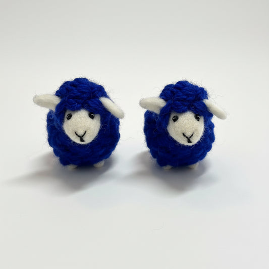 ethik felt || blue sheep toy