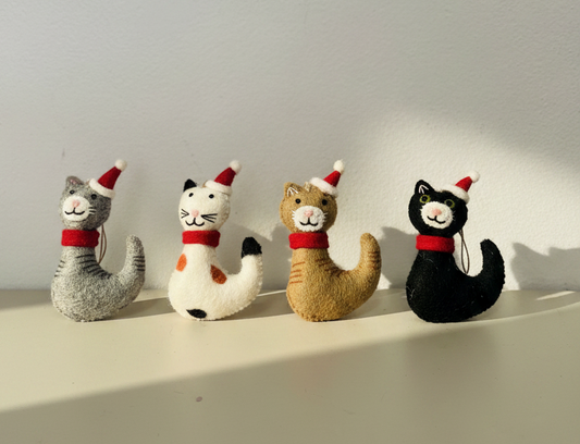 ethik felt || cat xmas decoration
