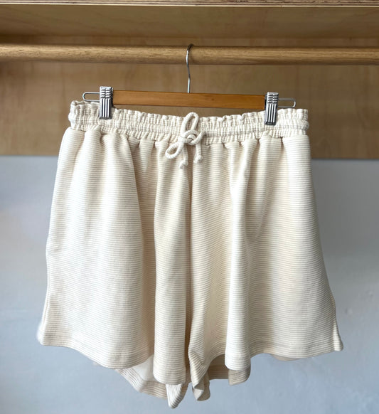 ethik organic cotton || comfy draw string shorts