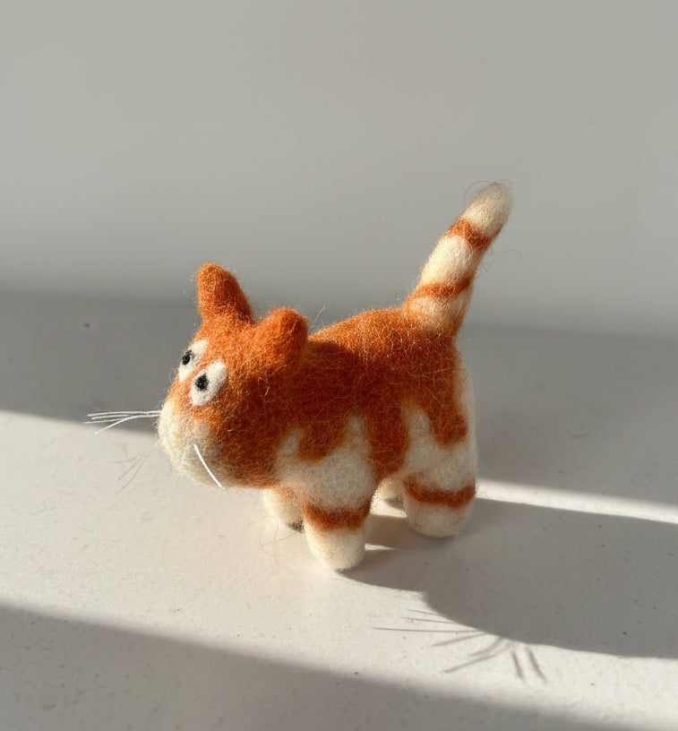 ethik felt || tiny cute cats