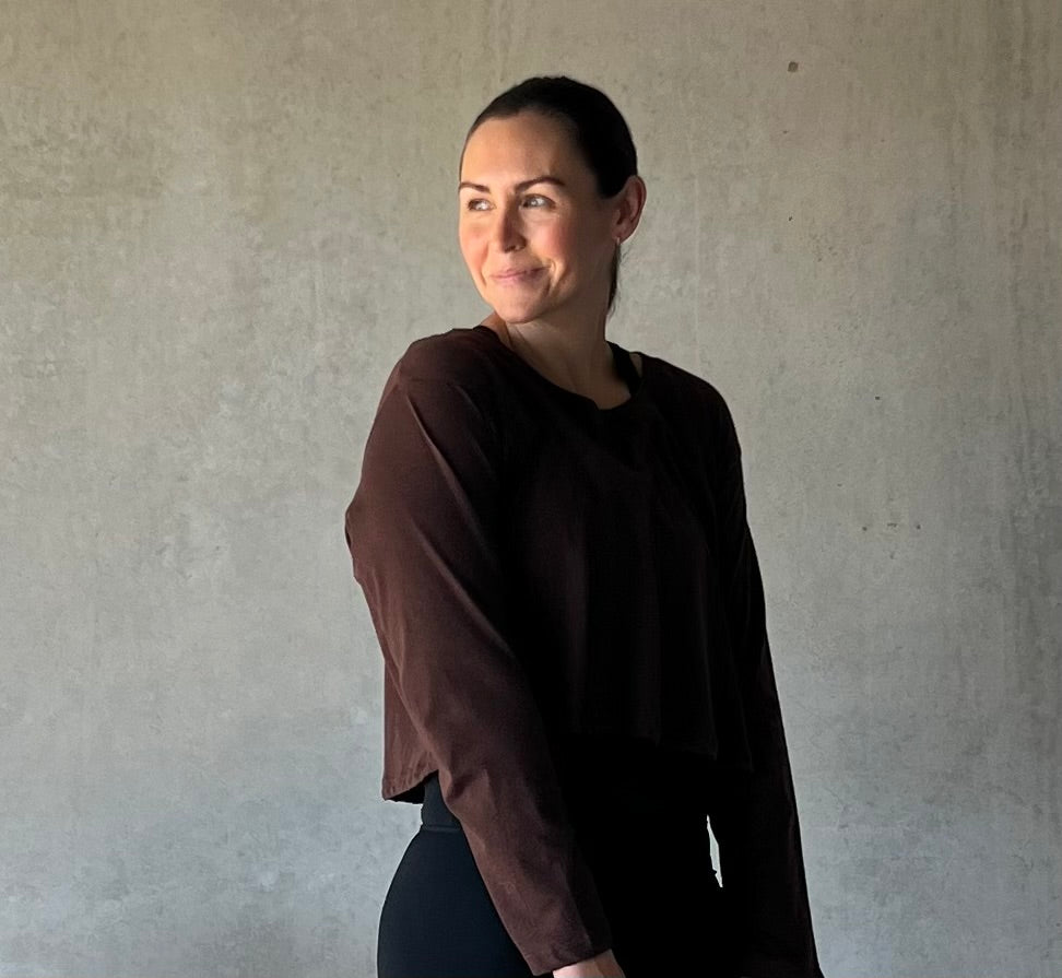ethik organic cotton || long sleeve oversized cropped tee
