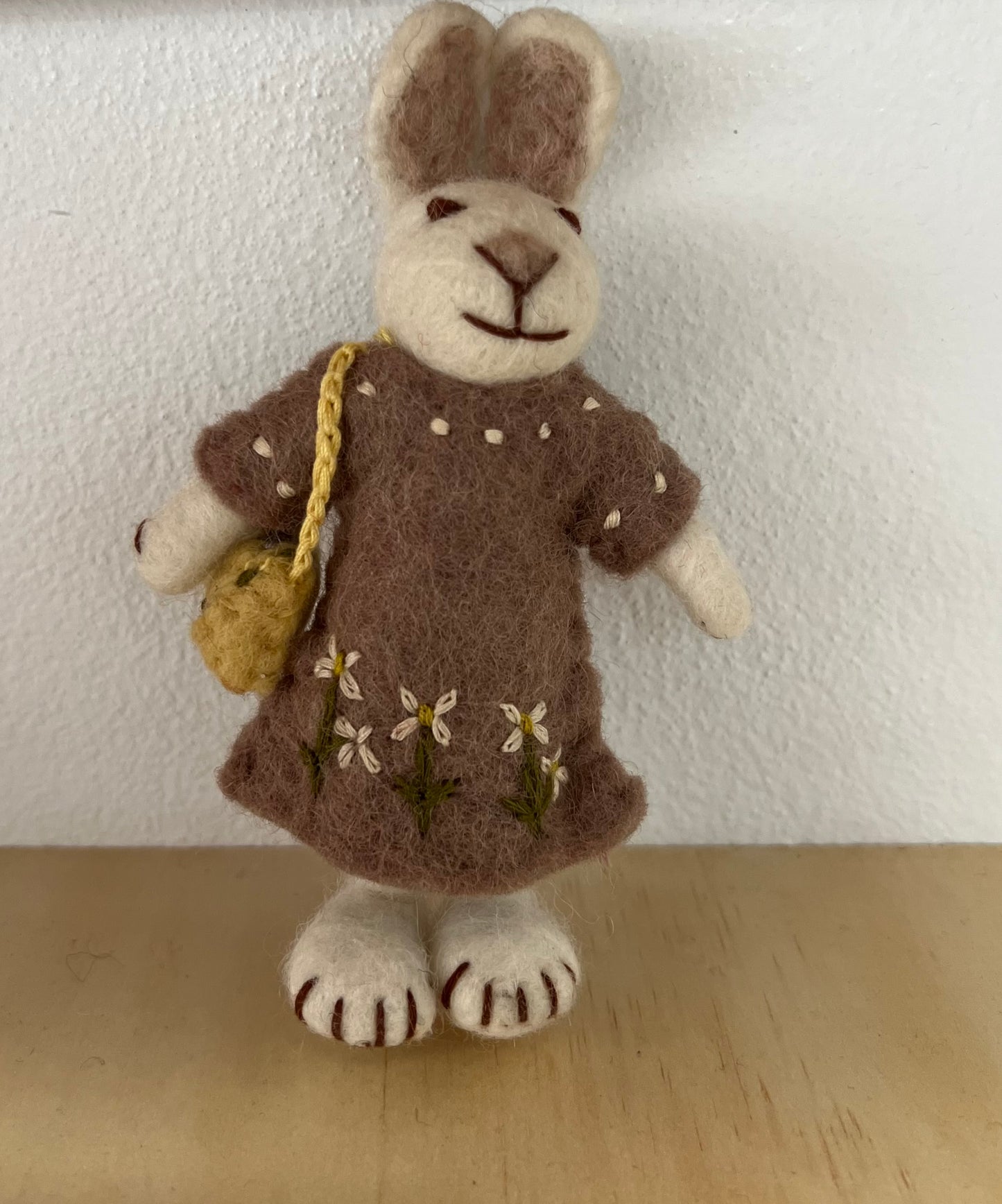 ethik felt || rabbit with felted outfit