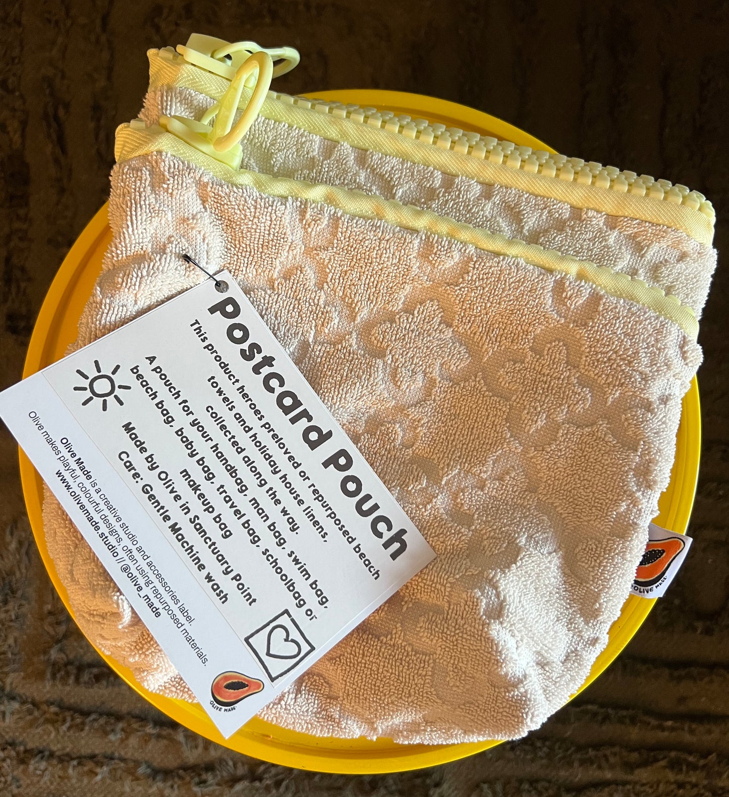 postcard pouch by Olive