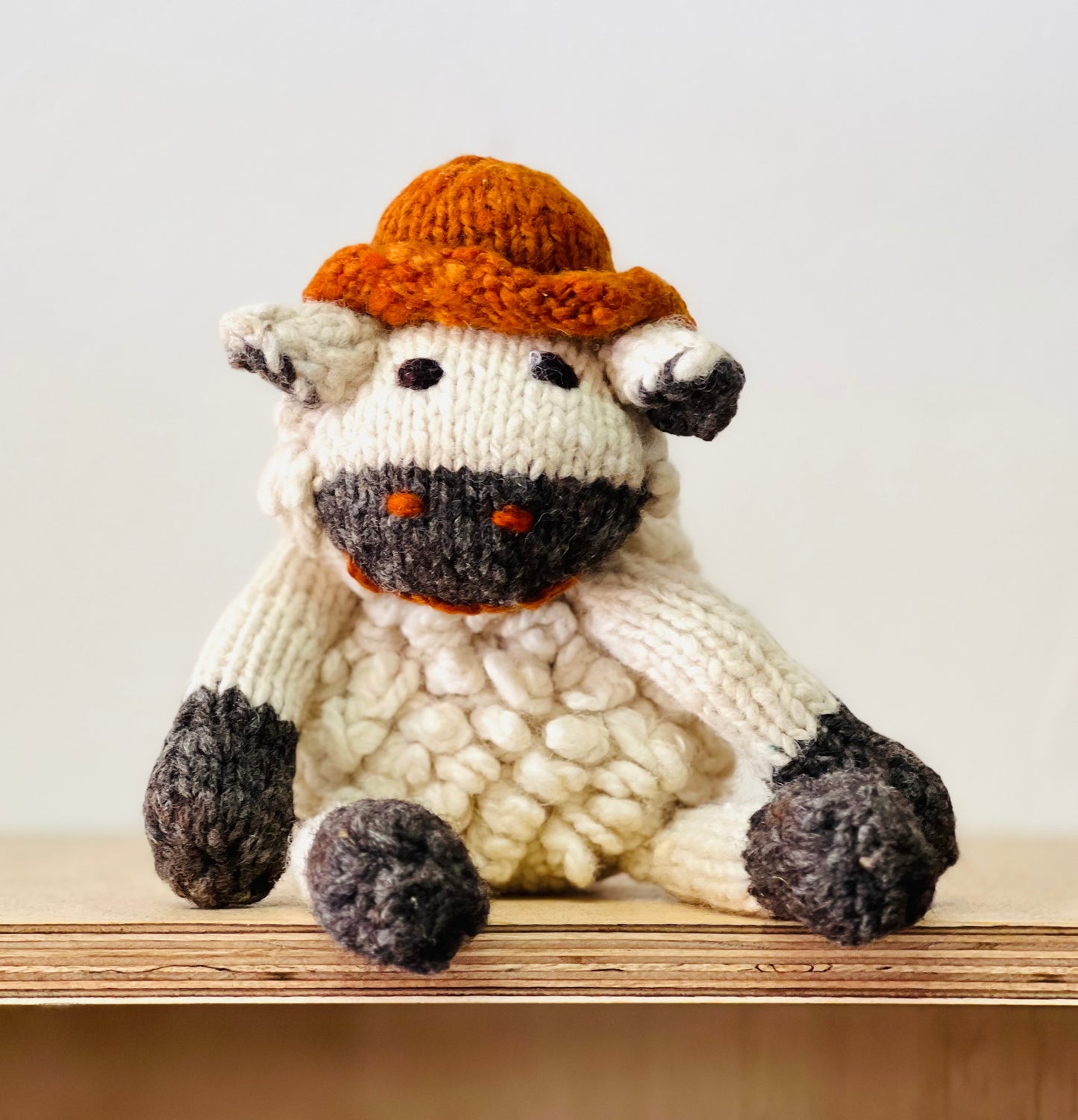 kenana knitters || shamba sheep