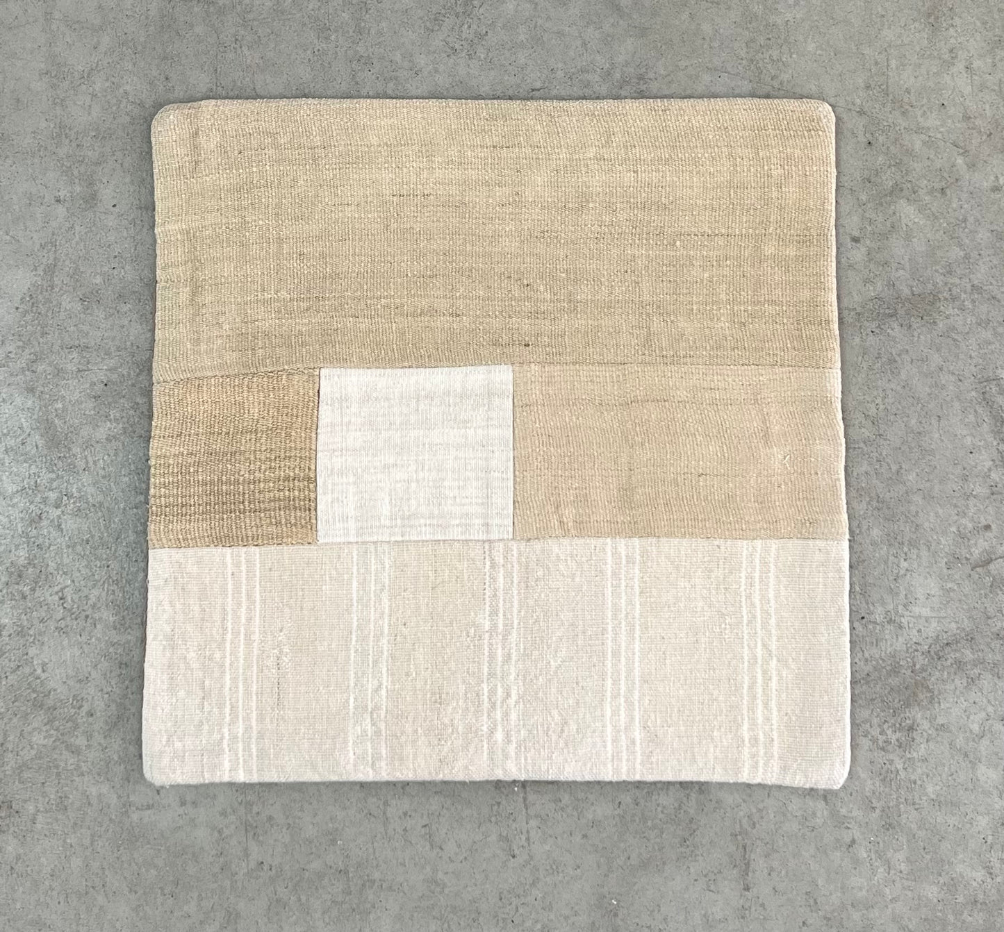 ethik cushion || up cycled Turkish carpet