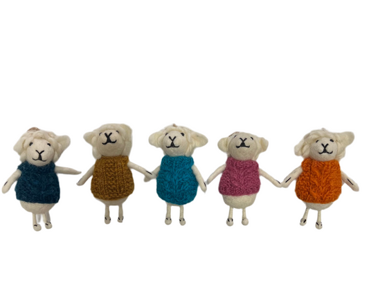 ethik felt || sheep with knitted jacket decoration