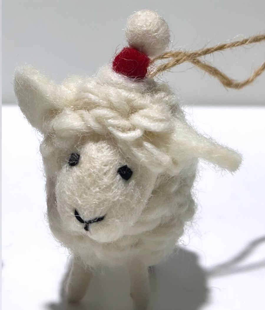 ethik felt || tiny sheep xmas decorations