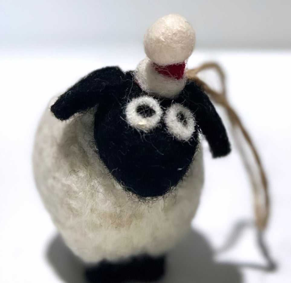 ethik felt || tiny sheep xmas decorations