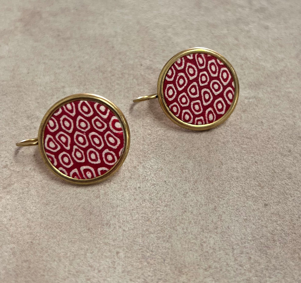 samunnat || gold embossed earrings