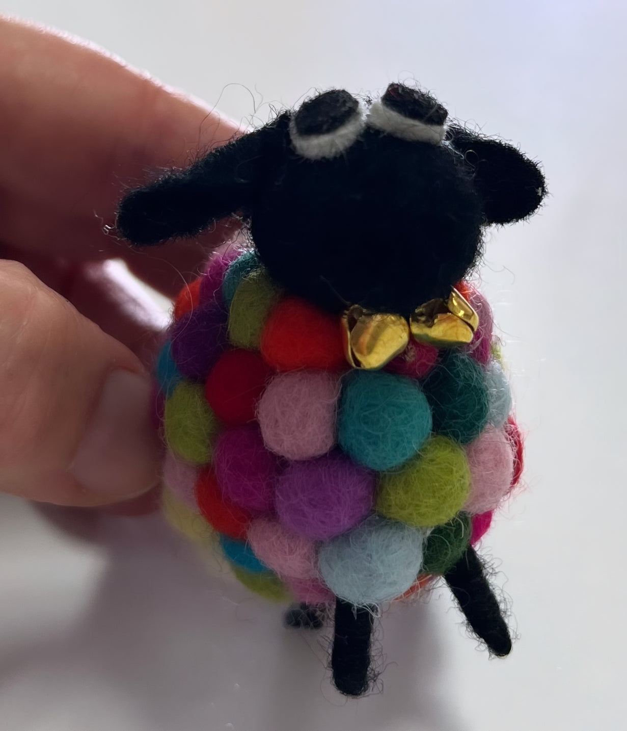 ethik felt || multi coloured ball sheep 5cm