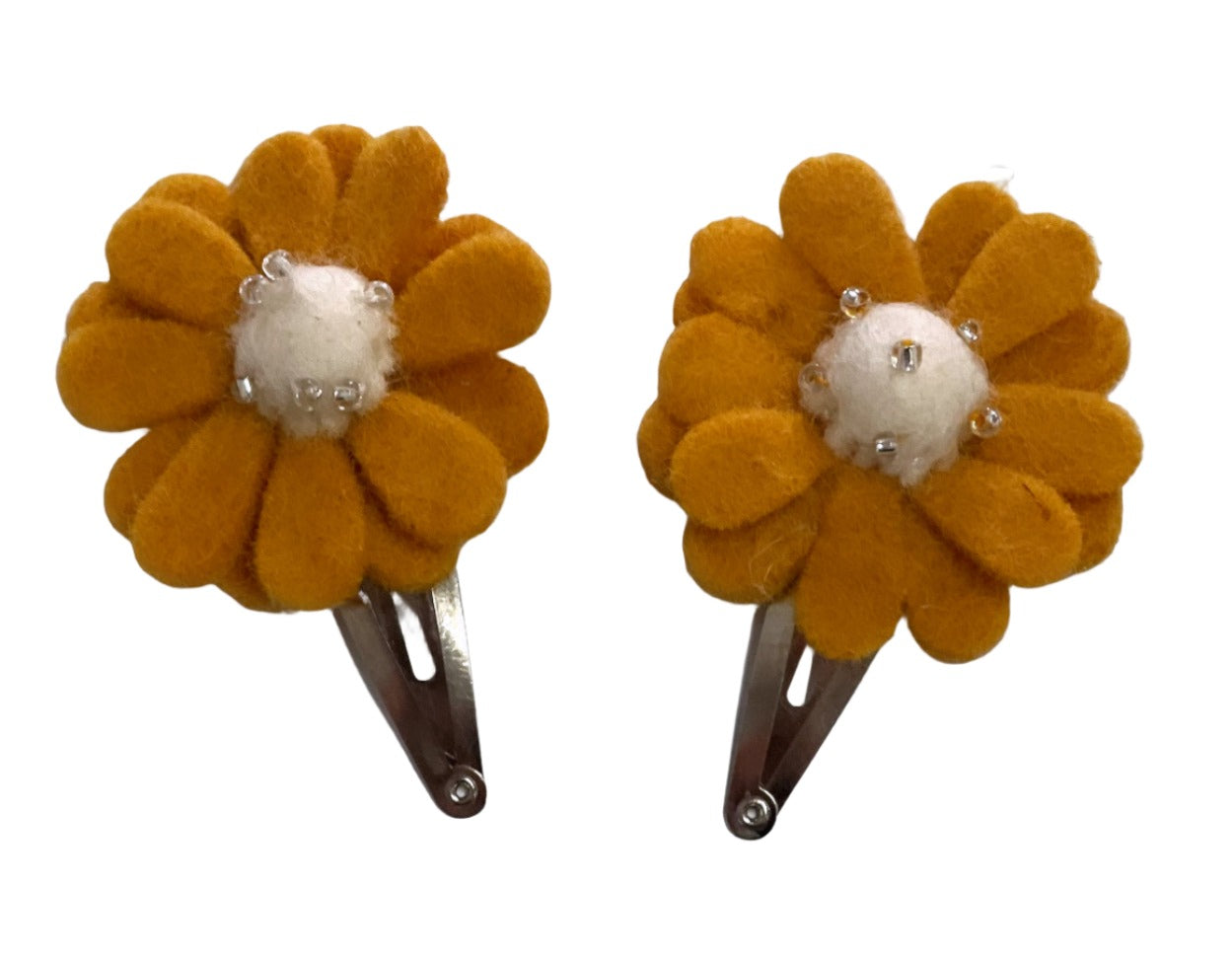 ethik felt || flower clips