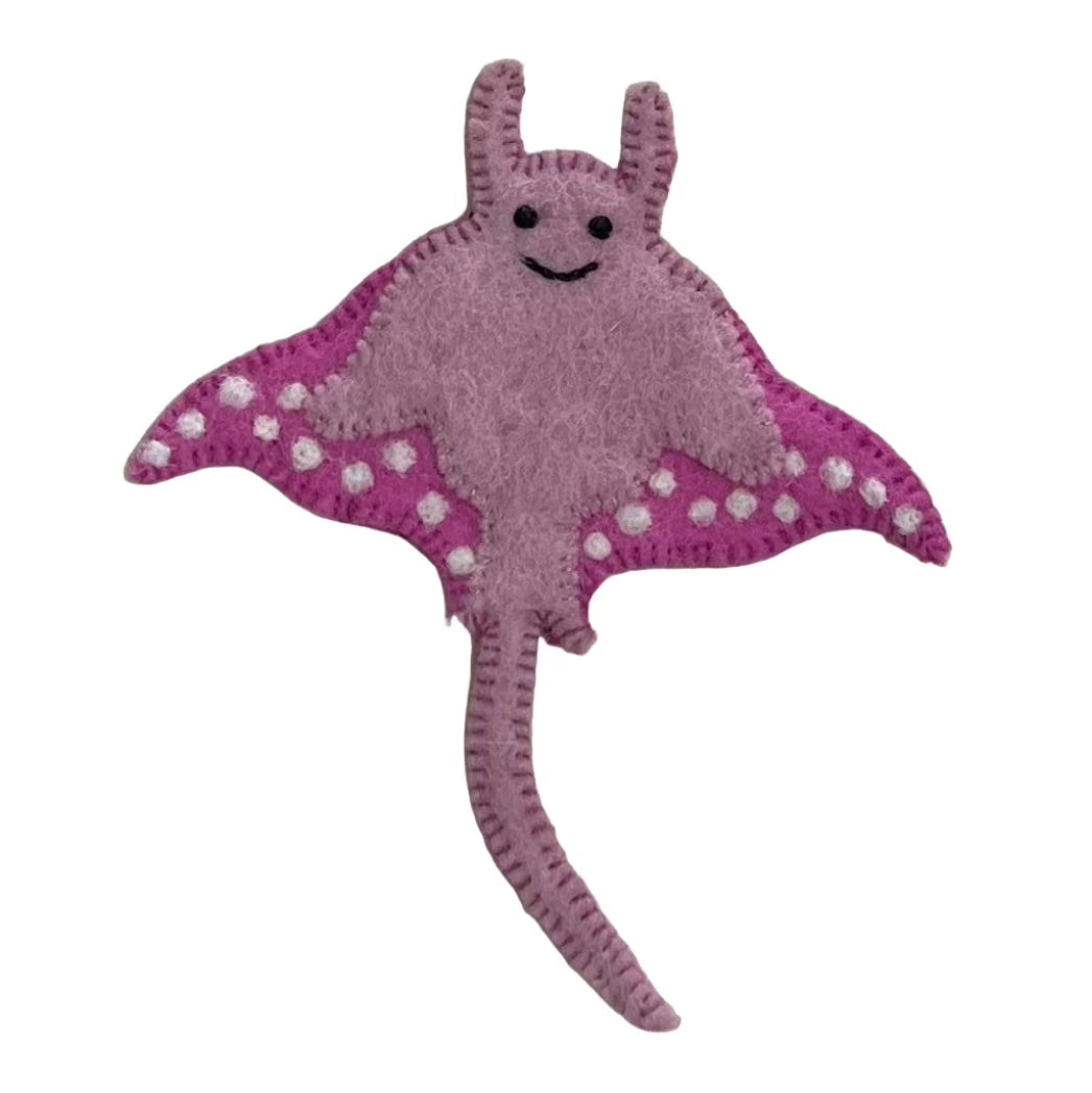 ethik felt || stingray finger-puppet set