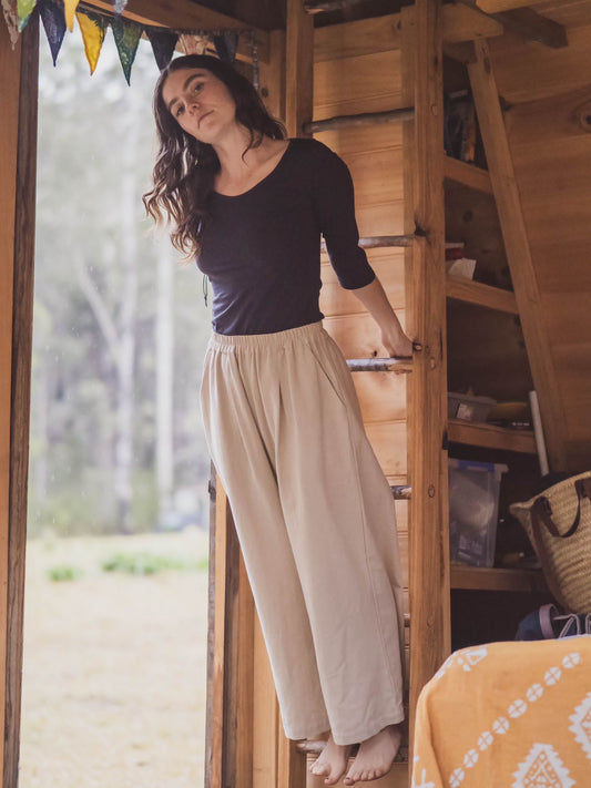 ethik organic cotton || keyhole top